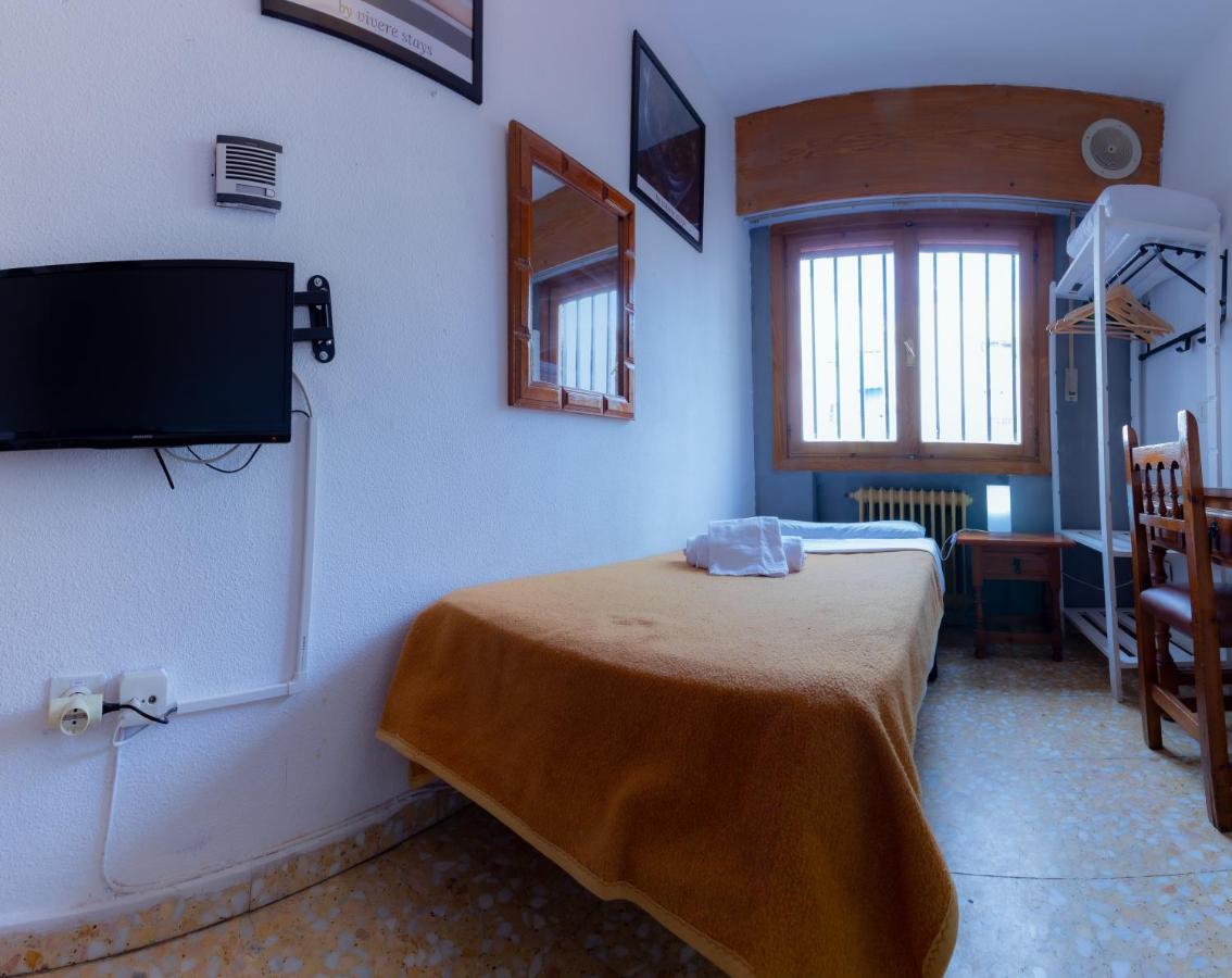Casa De Huespedes Carabanchel By Vivere Stays Madrid Ngoại thất bức ảnh