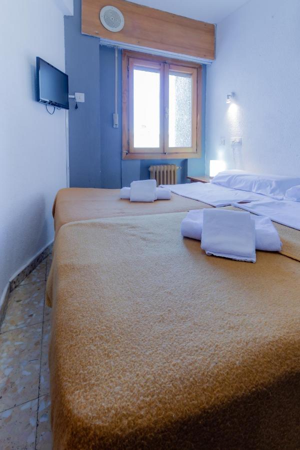 Casa De Huespedes Carabanchel By Vivere Stays Madrid Ngoại thất bức ảnh